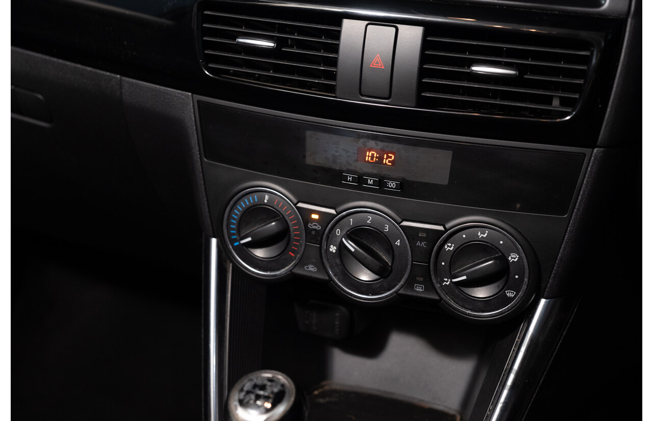 6/2012 Mazda CX-5 MAXX  4d Wagon Black 2.0L