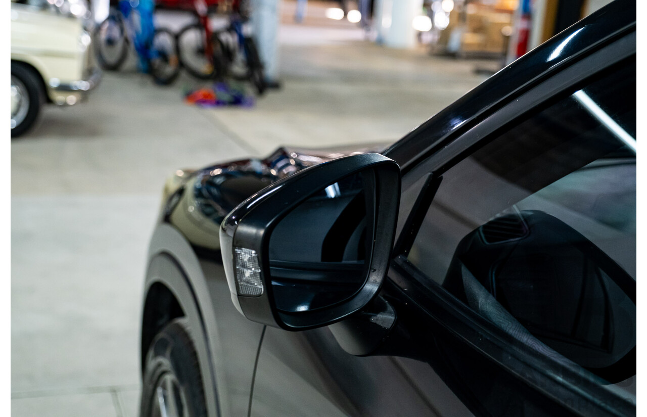 6/2012 Mazda CX-5 MAXX  4d Wagon Black 2.0L