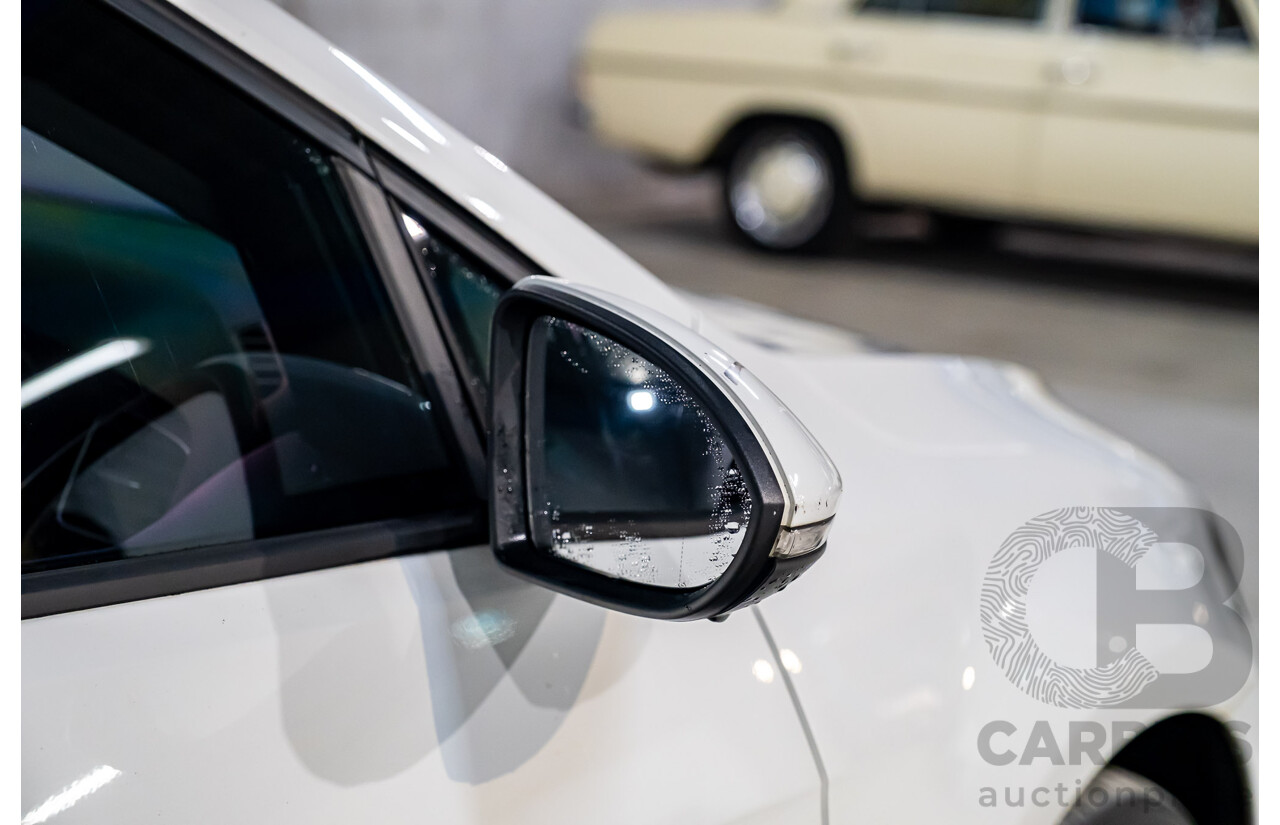 2/2017 Volkswagen Golf 110 TDI Highline MK7 AU 5d Hatchback White Turbo Diesel 2.0L