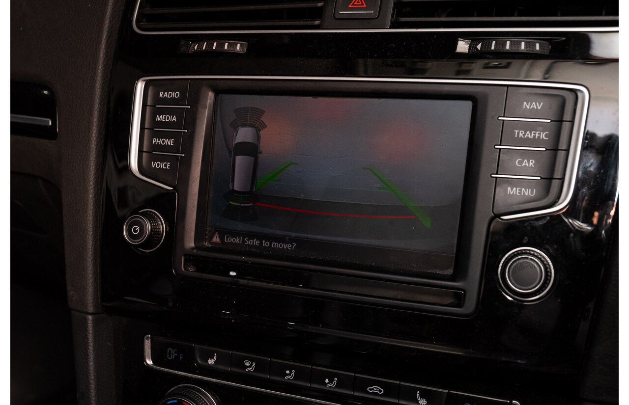 2/2017 Volkswagen Golf 110 TDI Highline MK7 AU 5d Hatchback White Turbo Diesel 2.0L