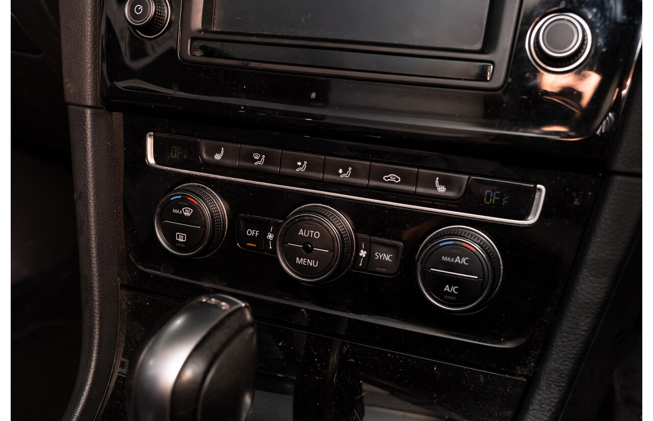 2/2017 Volkswagen Golf 110 TDI Highline MK7 AU 5d Hatchback White Turbo Diesel 2.0L