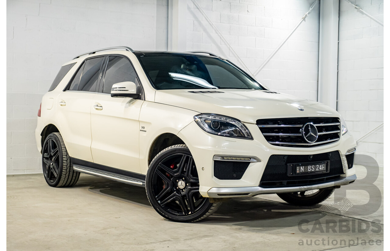 4/2014 Mercedes Benz ML63 AMG (4x4) W166 4d Wagon Diamond White Metallic Twin Turbo V8 5.5L