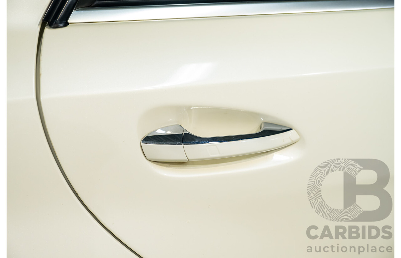 4/2014 Mercedes Benz ML63 AMG (4x4) W166 4d Wagon Diamond White Metallic Twin Turbo V8 5.5L