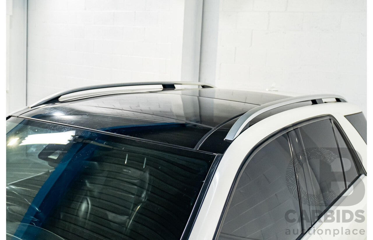 4/2014 Mercedes Benz ML63 AMG (4x4) W166 4d Wagon Diamond White Metallic Twin Turbo V8 5.5L