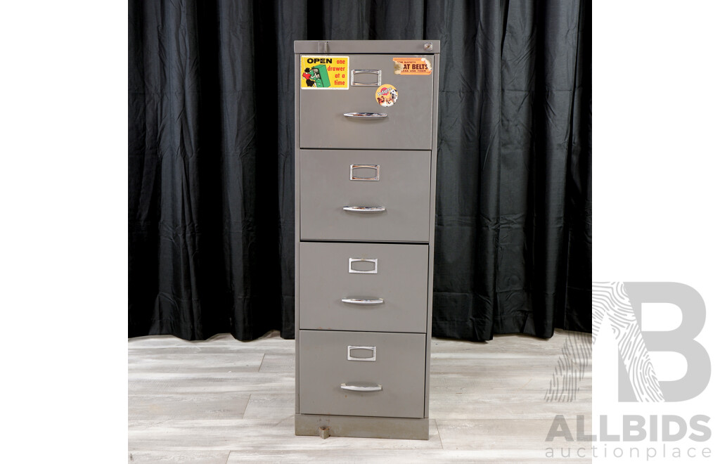 Metal Four Dreawer Filing Cabinet