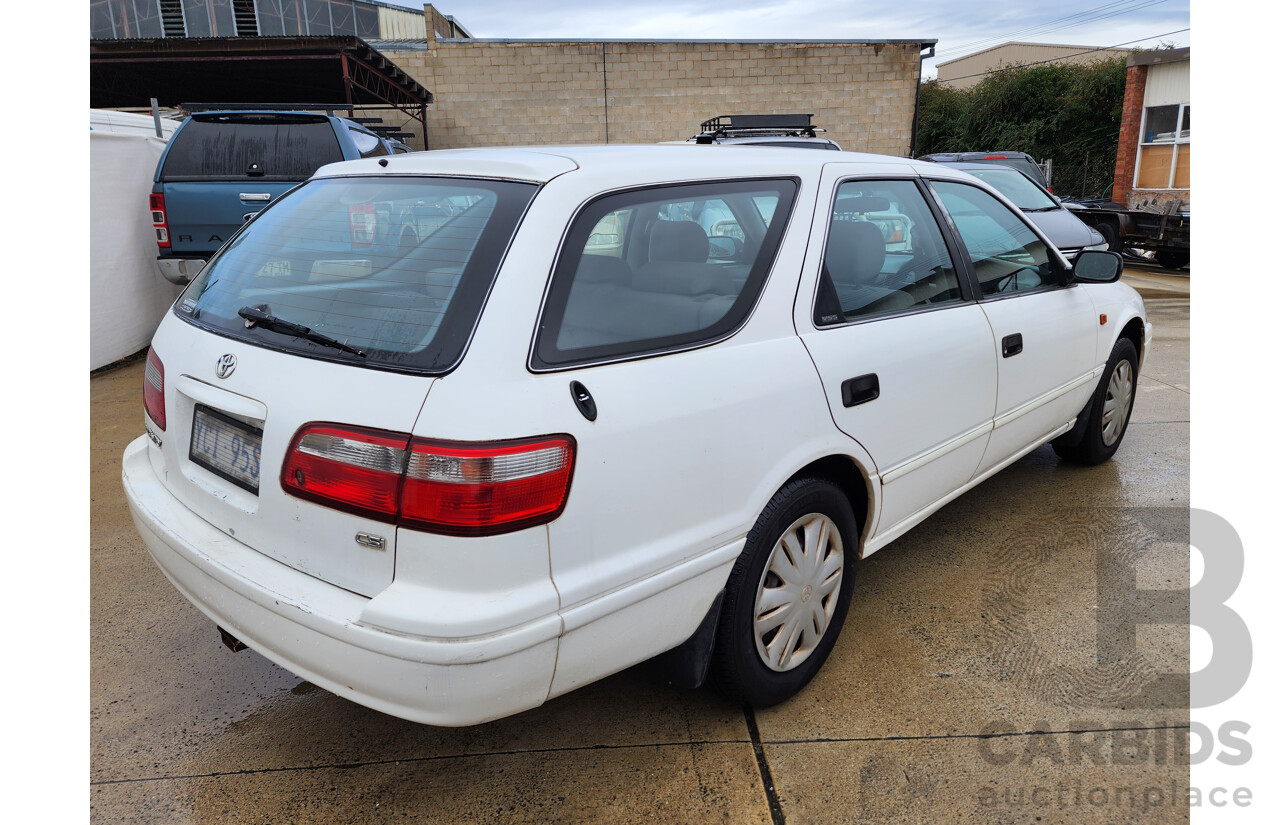09/2000 Toyota Camry CSi FWD SXV20R 4D Wagon White 2.2L