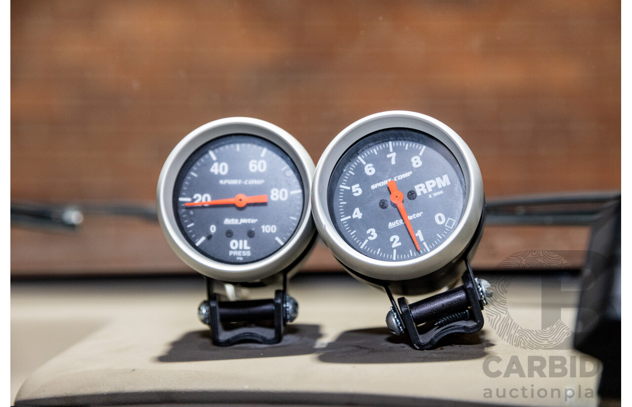 6/1987 Holden Commodore VL Turbo SL BT1 4d Sedan White Turbo 3.0L - Ex-Police - Modified