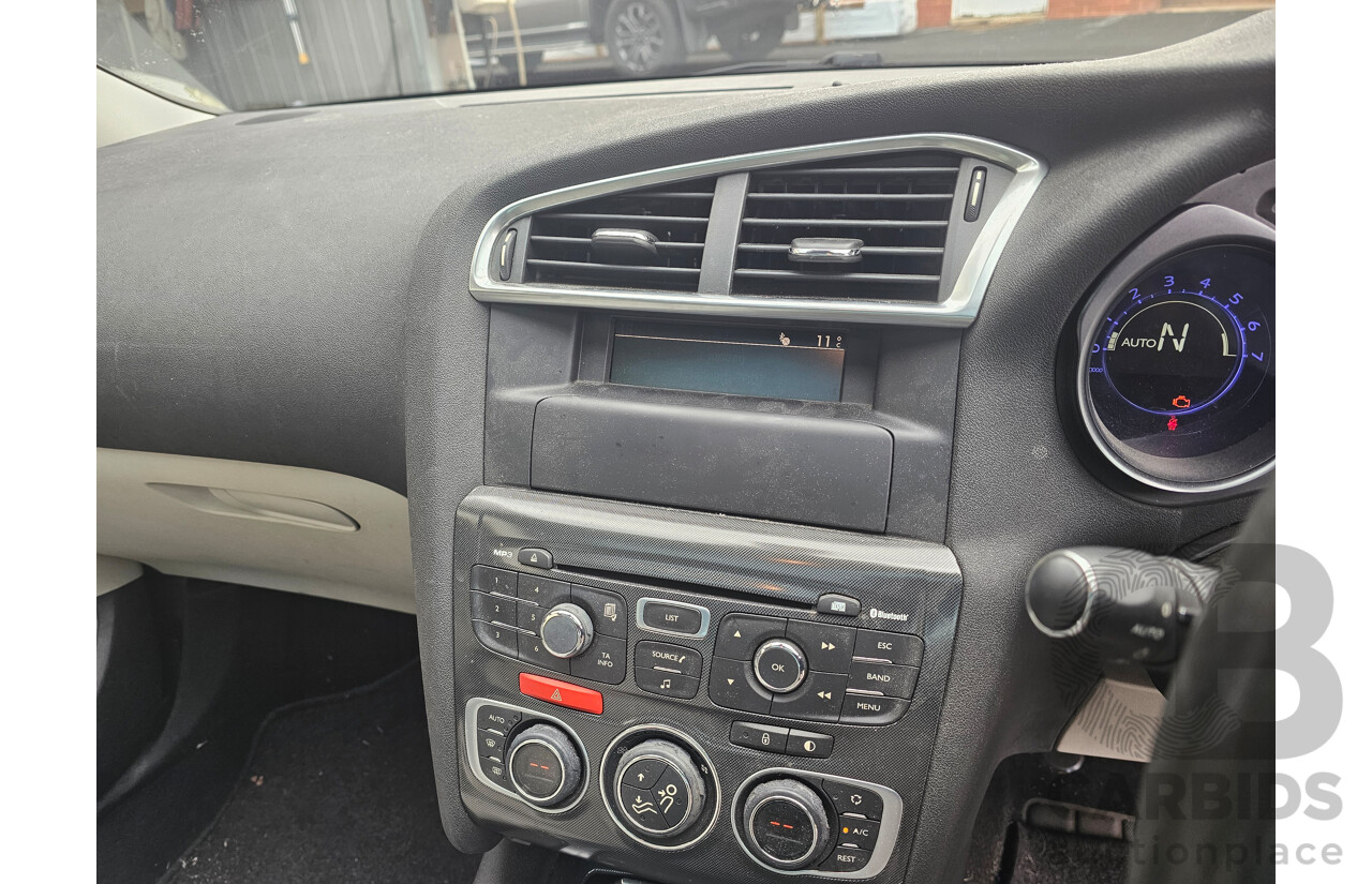 10/2011 Citroen C4 Exclusive MY09 5d Hatchback Black 1.6L