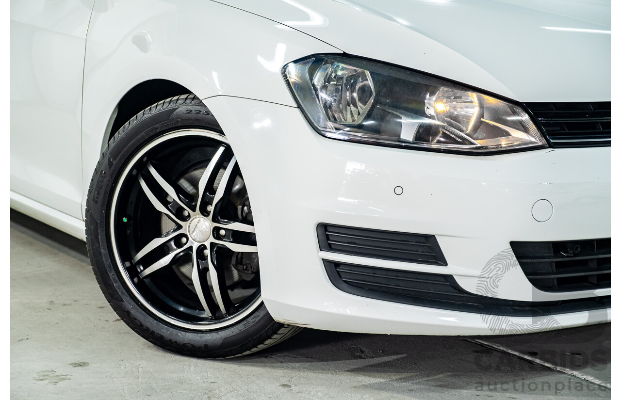 4/2013 Volkswagen Golf 90 TSI Comfortline MK7 AU 5d Hatchback White Turbo 1.4L
