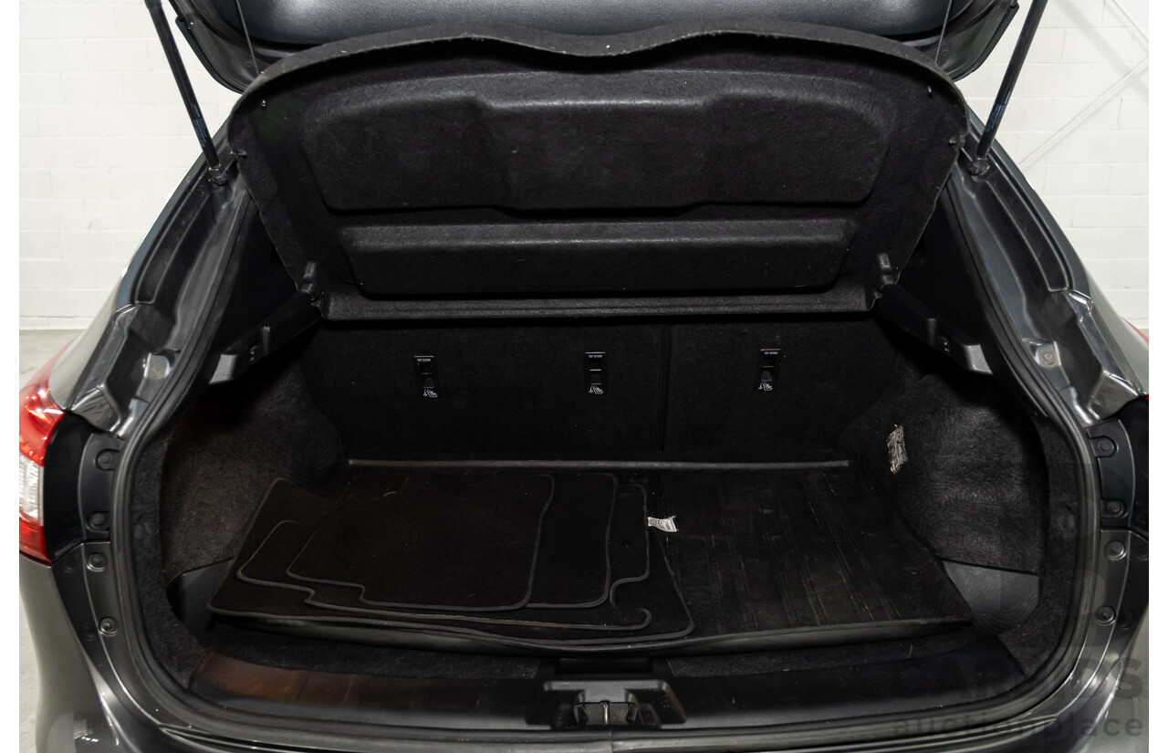 7/2015 Nissan Qashqai TI (4x2) J11 4d Wagon Metallic Grey 2.0L