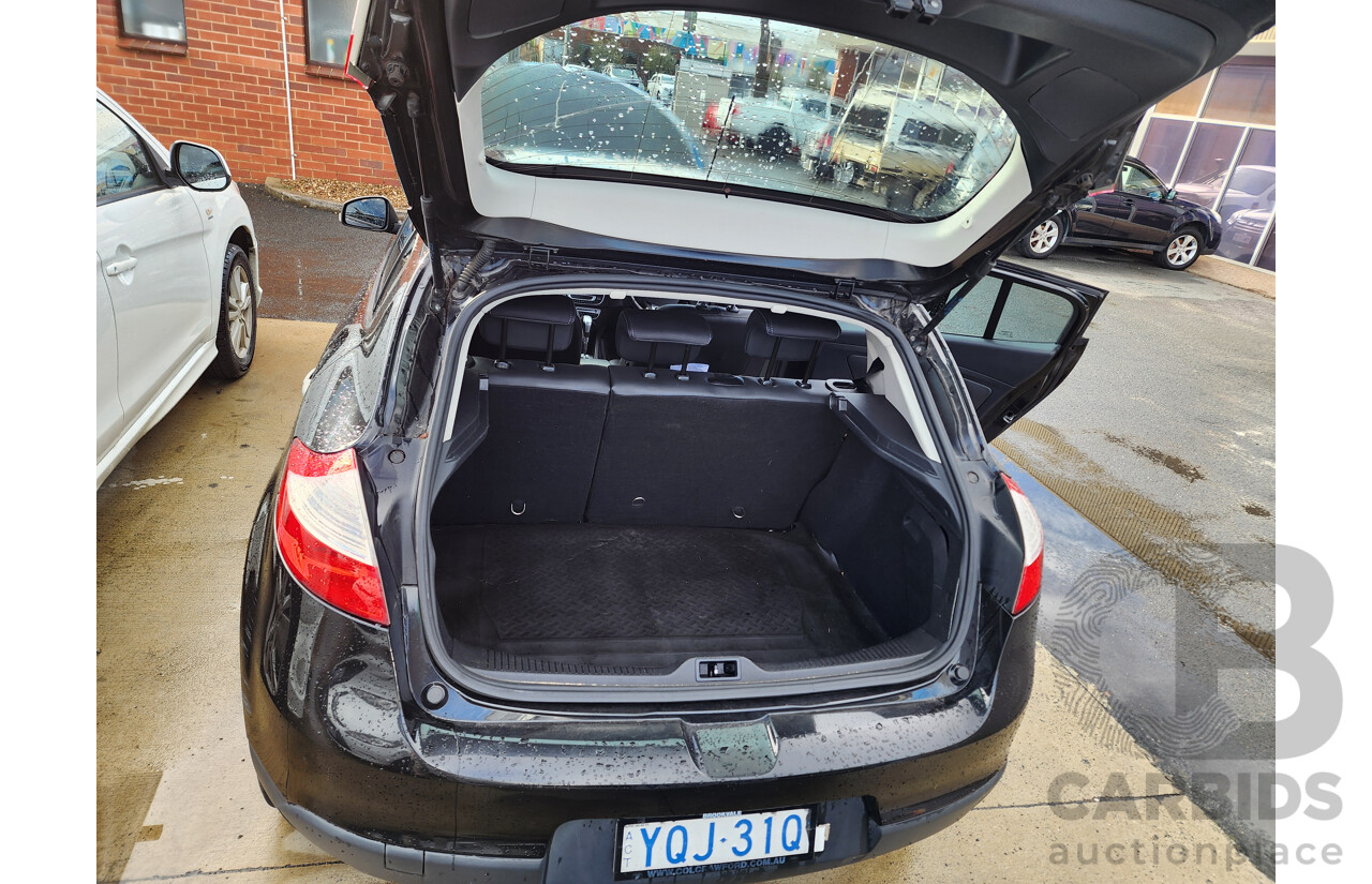 04/2012 Renault Megane DYNAMIQUE 1.5dCi FWD X32 5D Hatchback Black 1.5L