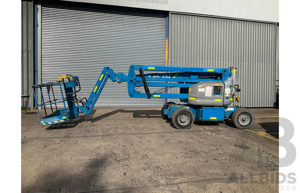 2013 Genie Z-45/25J Electric Boom Lift