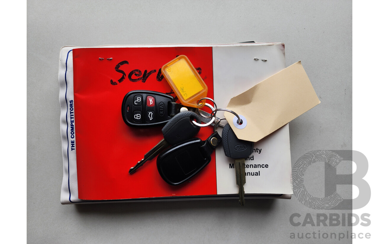 02/2006 Kia Cerato  FWD LD 4D Sedan Blue 2.0L