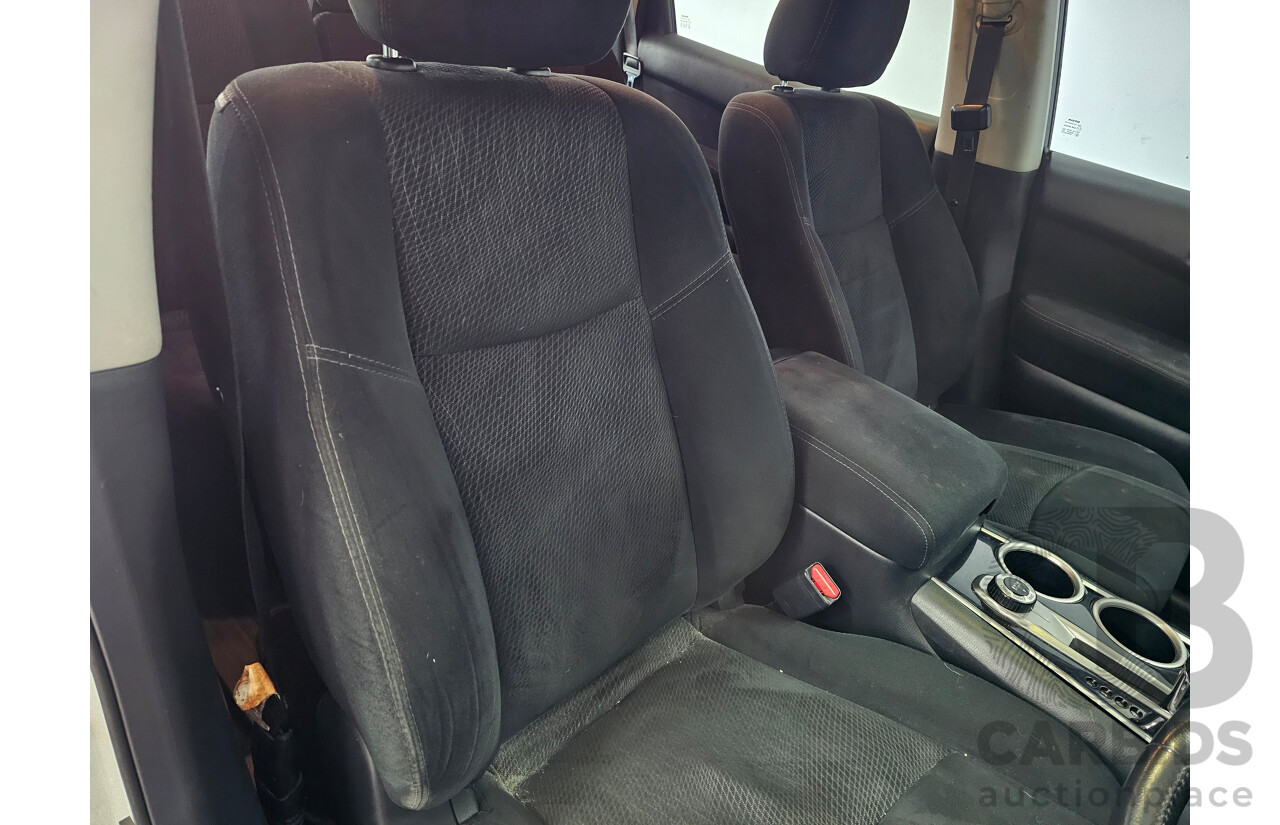 7/2014 Nissan Pathfinder ST (4x4) R52 4d Wagon White 3.5L