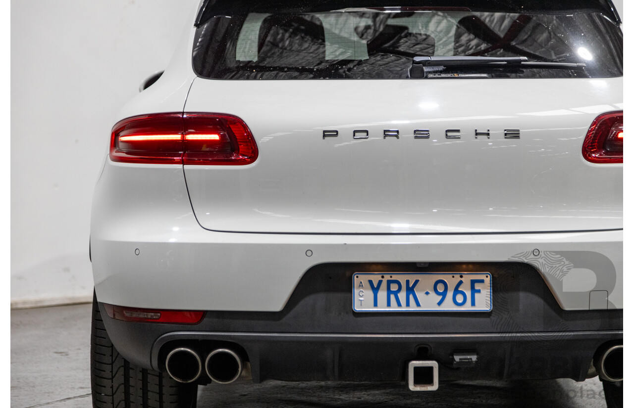 9/2015 Porsche Macan S Diesel (AWD) MY15 4d Wagon White Turbo Diesel V6 3.0L