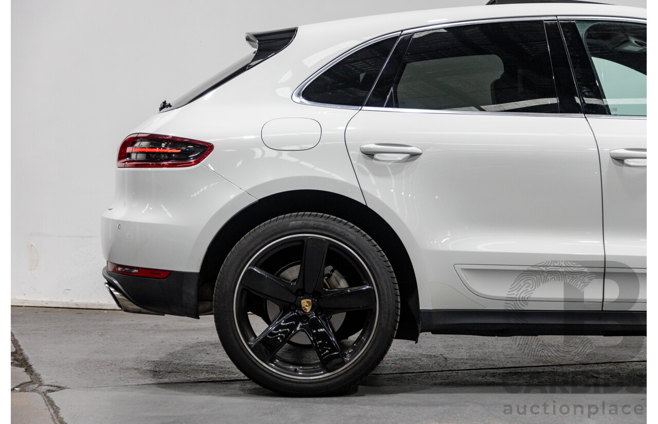 9/2015 Porsche Macan S Diesel (AWD) MY15 4d Wagon White Turbo Diesel V6 3.0L