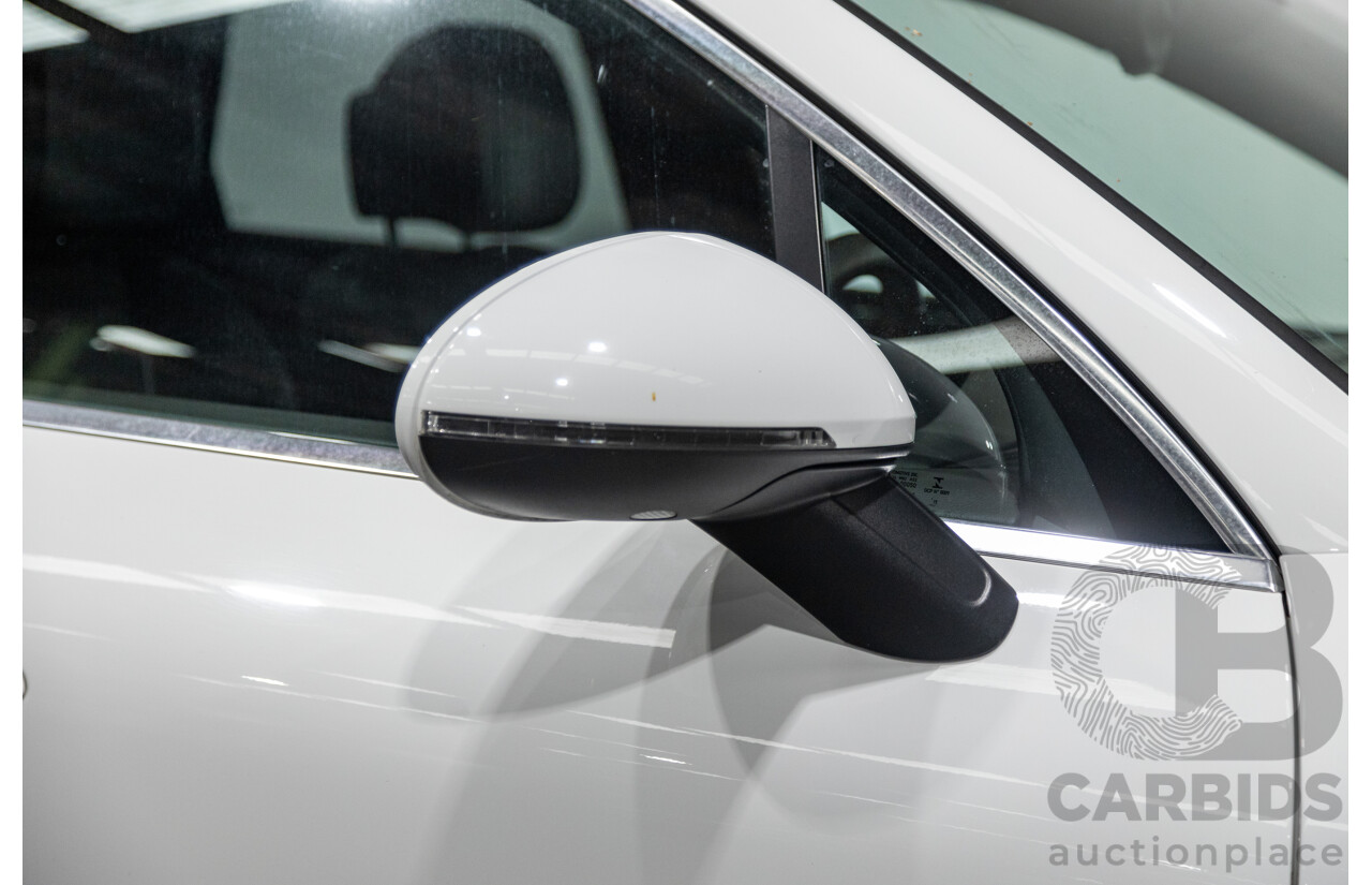 9/2015 Porsche Macan S Diesel (AWD) MY15 4d Wagon White Turbo Diesel V6 3.0L