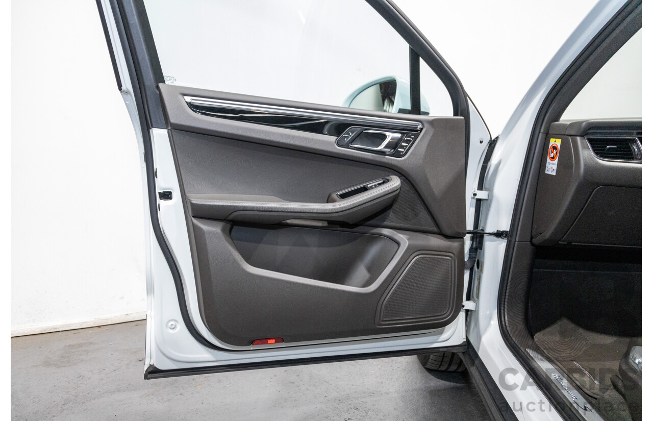 9/2015 Porsche Macan S Diesel (AWD) MY15 4d Wagon White Turbo Diesel V6 3.0L