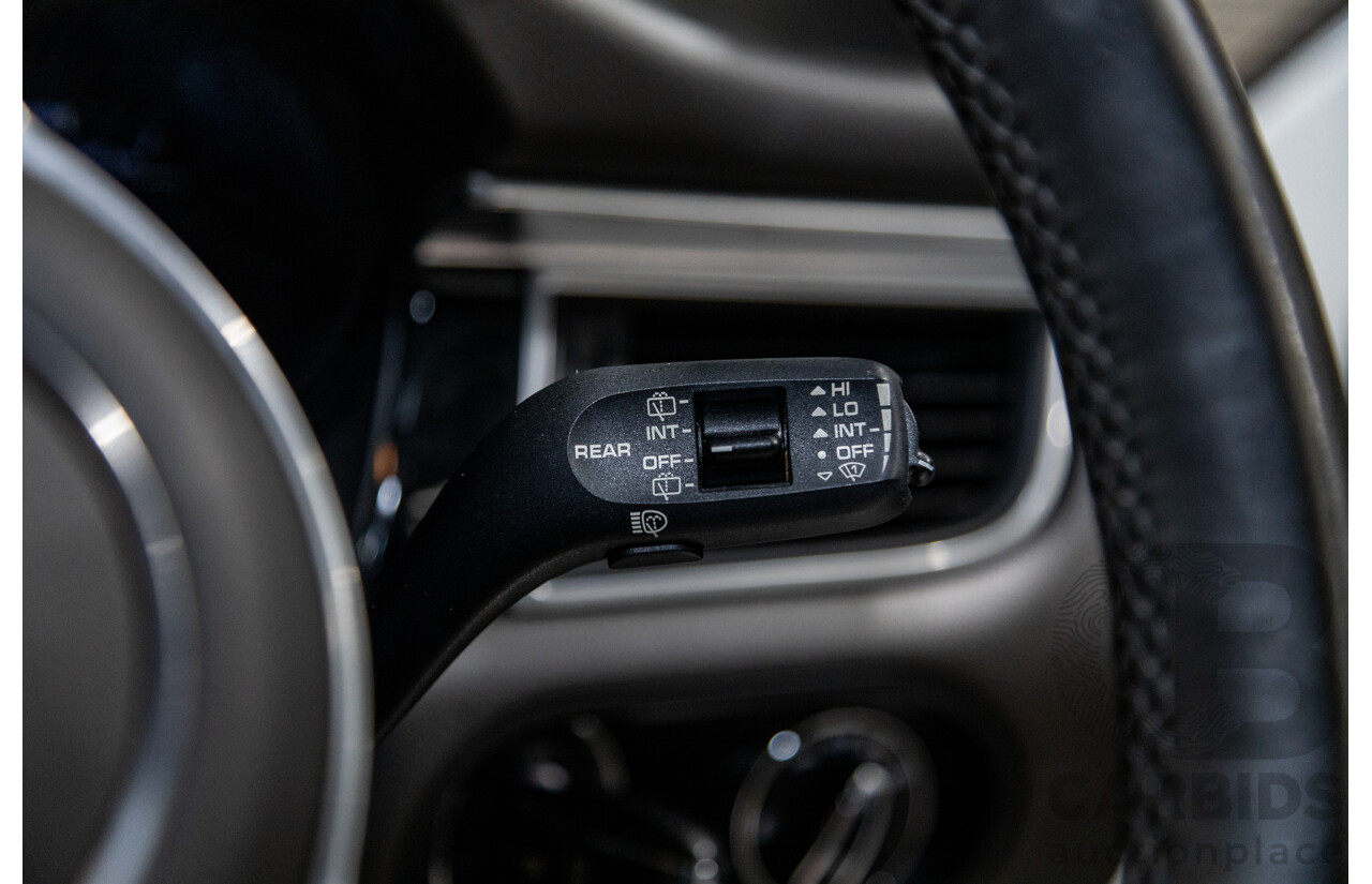 9/2015 Porsche Macan S Diesel (AWD) MY15 4d Wagon White Turbo Diesel V6 3.0L