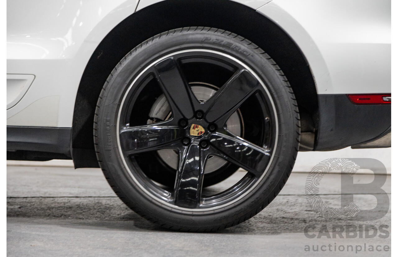 9/2015 Porsche Macan S Diesel (AWD) MY15 4d Wagon White Turbo Diesel V6 3.0L