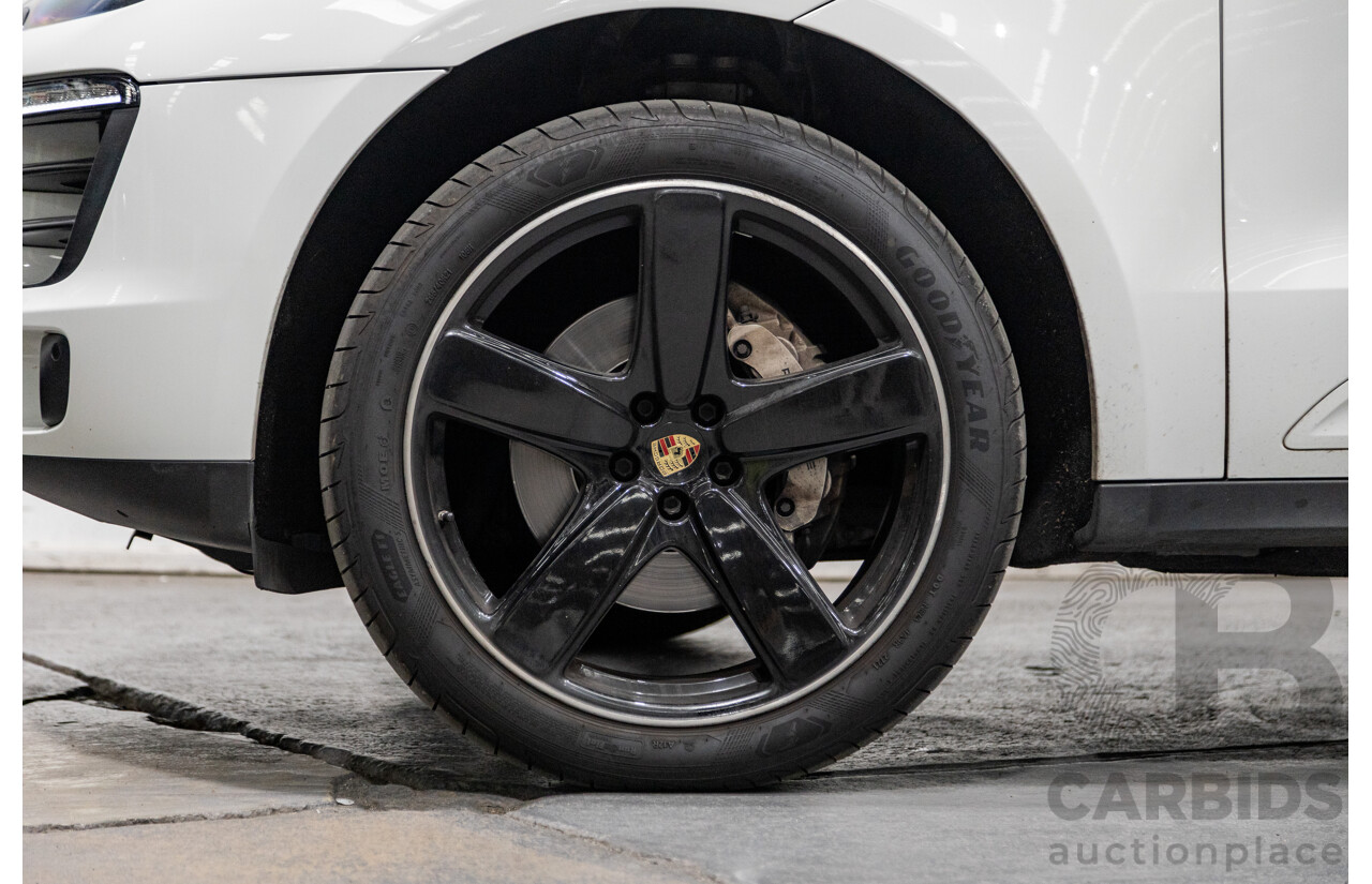 9/2015 Porsche Macan S Diesel (AWD) MY15 4d Wagon White Turbo Diesel V6 3.0L