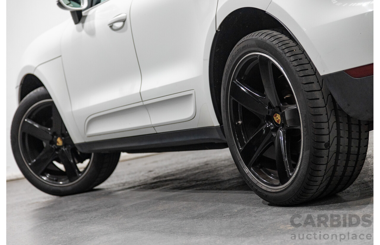 9/2015 Porsche Macan S Diesel (AWD) MY15 4d Wagon White Turbo Diesel V6 3.0L