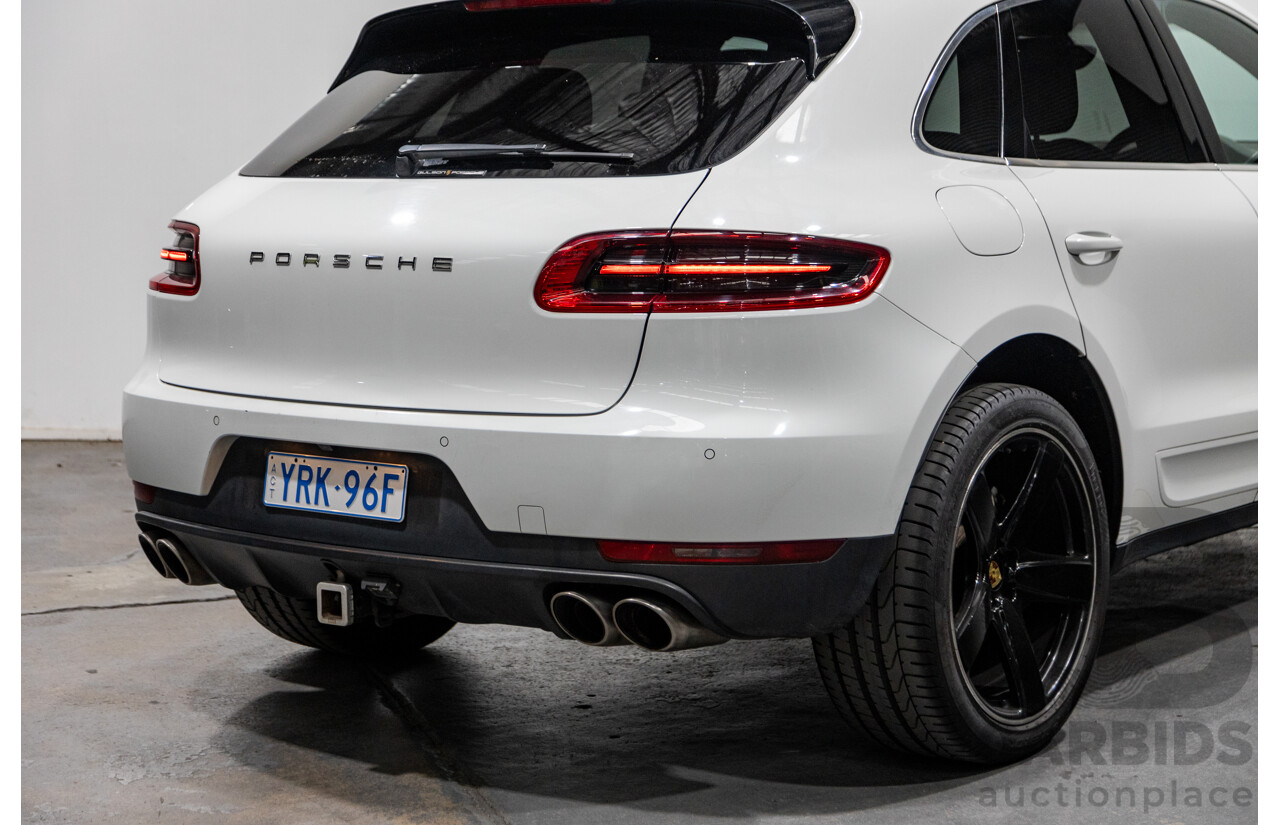 9/2015 Porsche Macan S Diesel (AWD) MY15 4d Wagon White Turbo Diesel V6 3.0L