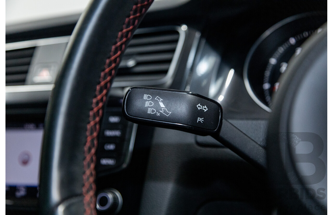 11/2013 Volkswagen Golf GTi AU MK7 MY14 5d Hatchback Tornado Red Turbo 2.0L