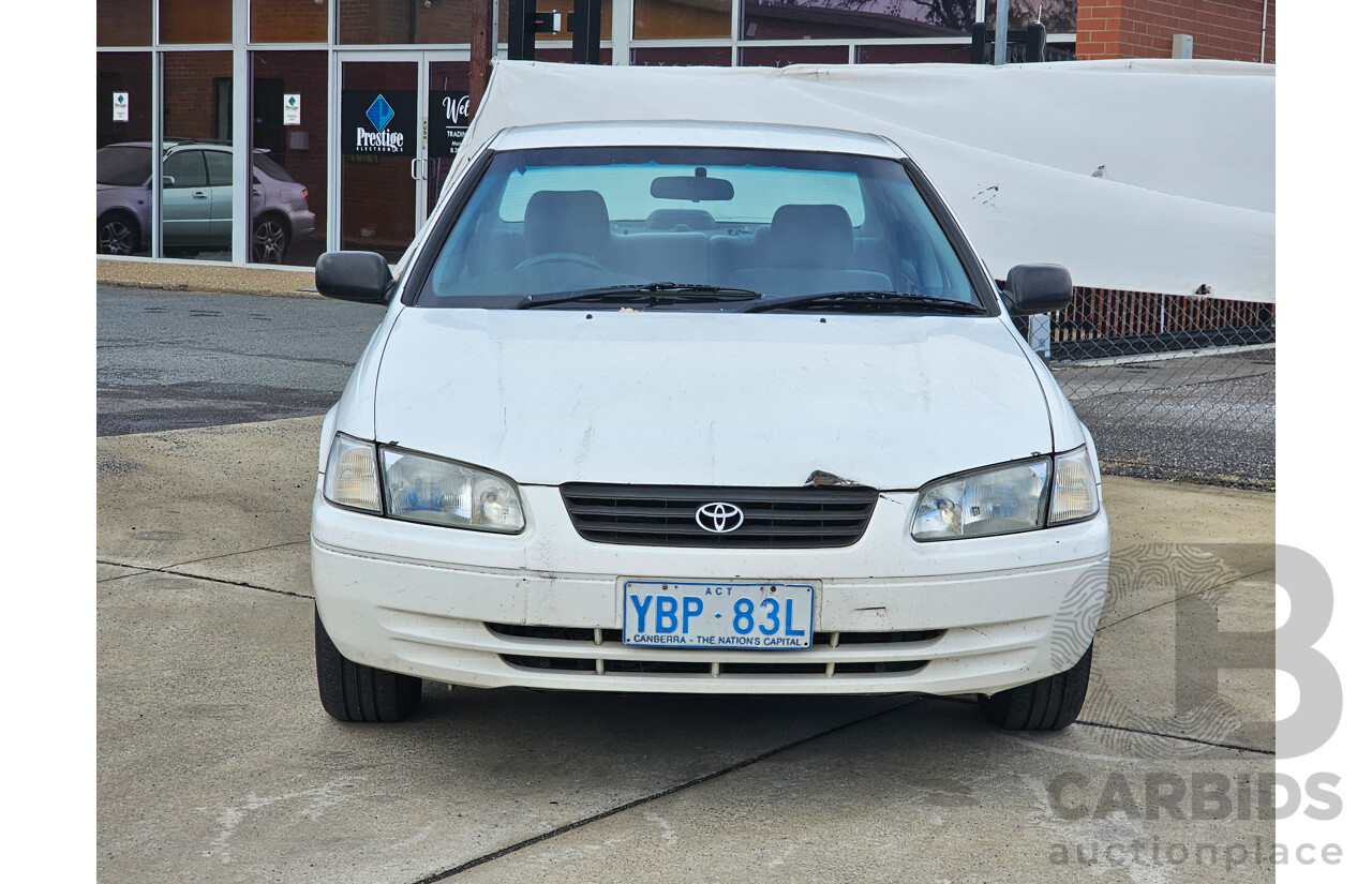 3/1998 Toyota Camry CSi MCV20R 4d Sedan White 3.0L