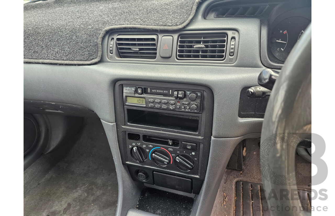 3/1998 Toyota Camry CSi MCV20R 4d Sedan White 3.0L