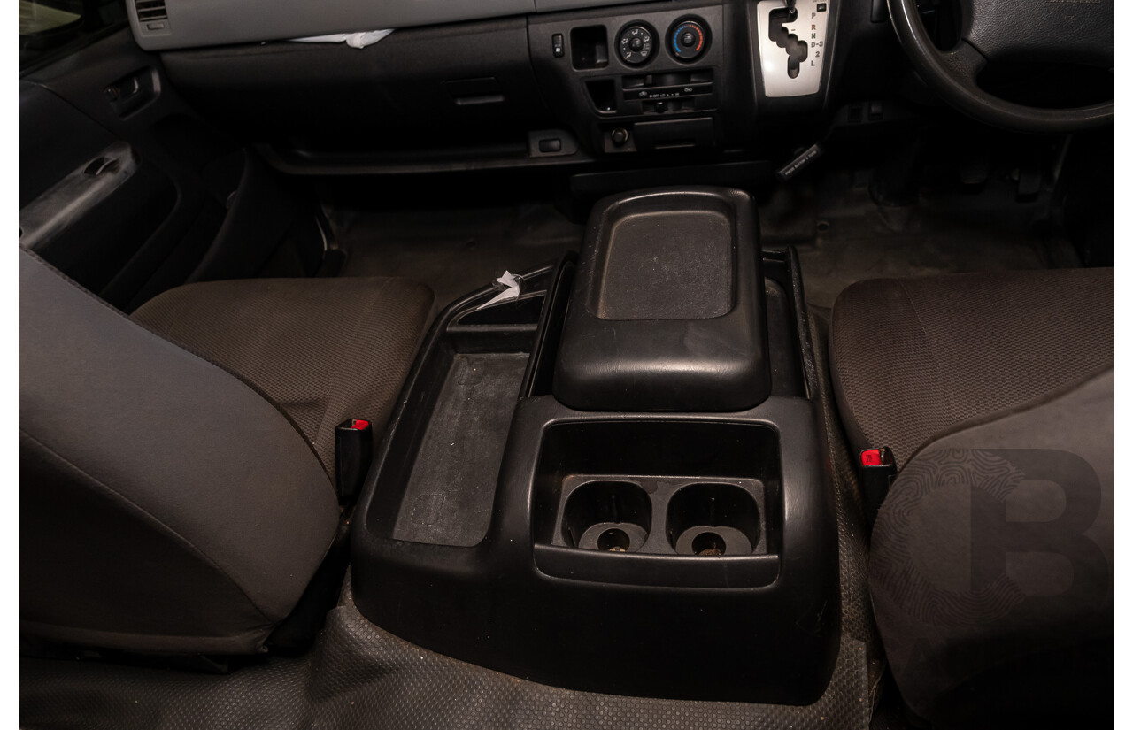 11/2011 Toyota Hiace Commuter KDH223R MY11 UPGRADE Bus White Turbo Diesel 3.0L - 14 Seater