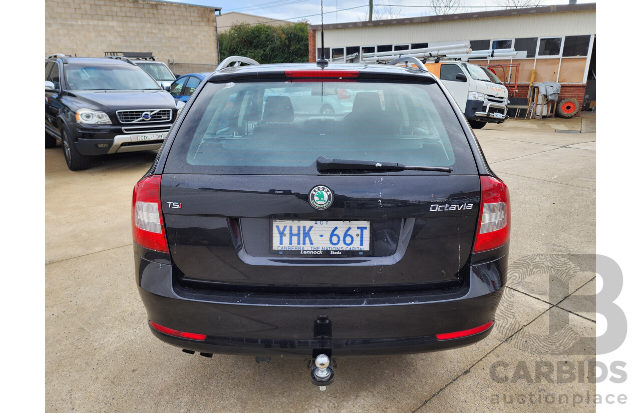 01/2011 Skoda Octavia 1.8 TSI FWD 1Z MY09 4D Wagon Black 1.8L