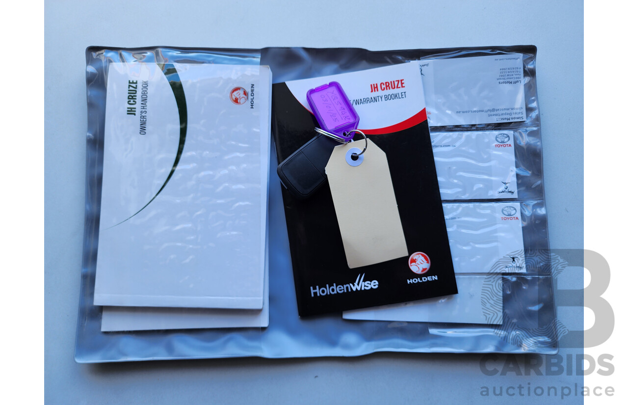 12/2013 Holden Cruze CD FWD JH MY13 4D Sedan Blue 1.8L