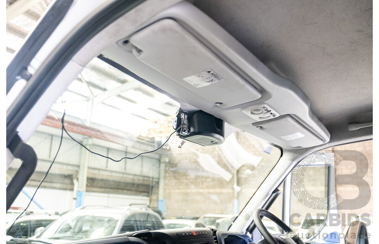 04/2018 Iveco Daily 35S17 MY18 4D Van White Turbo Diesel 3.0L