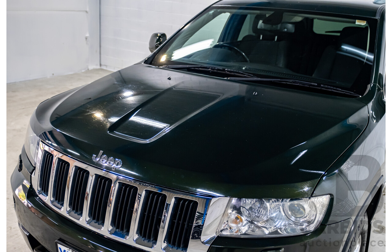 2/2011 Jeep Grand Cherokee Laredo (4x4) WK 4d Wagon Green V6 3.6L