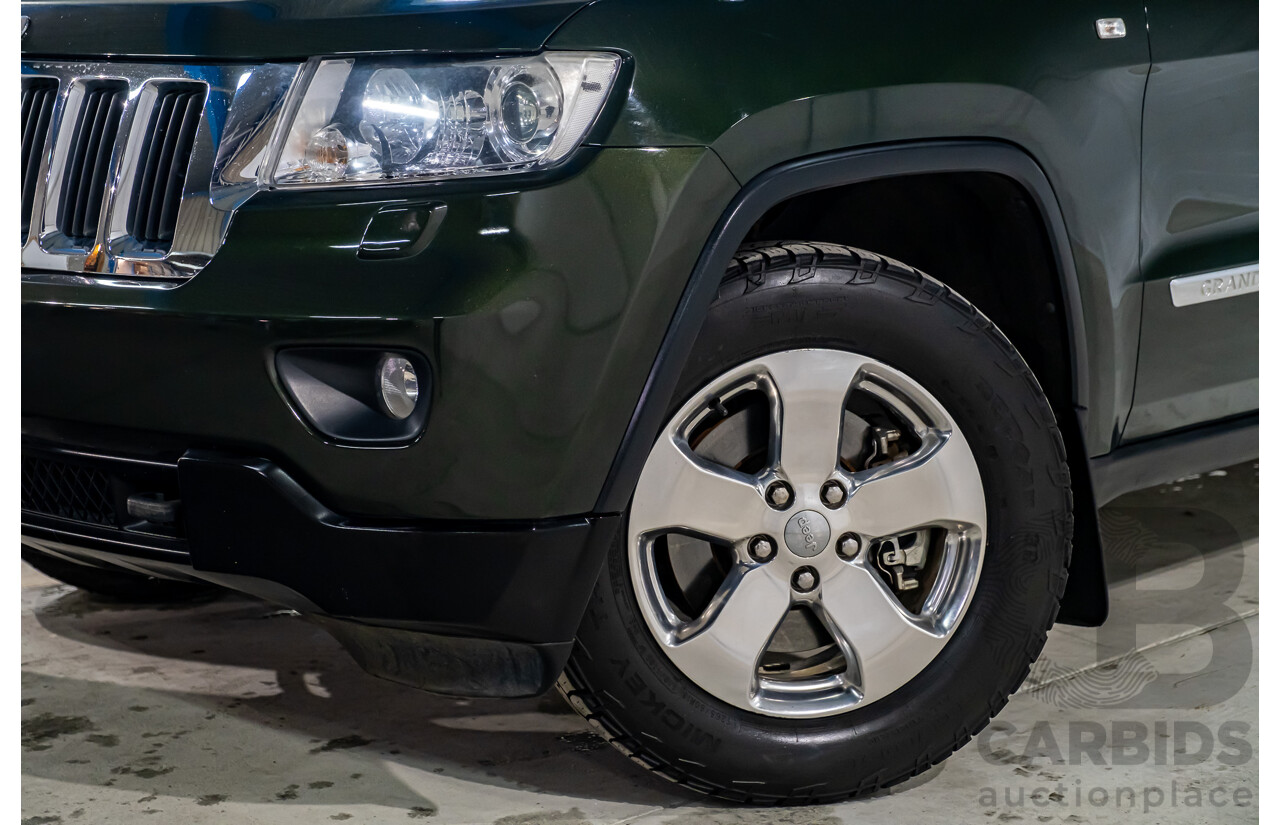 2/2011 Jeep Grand Cherokee Laredo (4x4) WK 4d Wagon Green V6 3.6L
