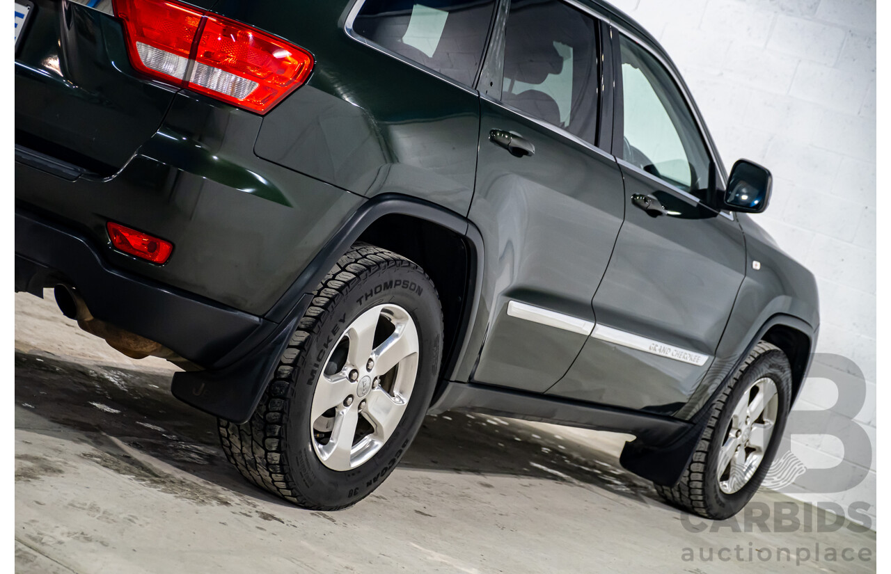 2/2011 Jeep Grand Cherokee Laredo (4x4) WK 4d Wagon Green V6 3.6L
