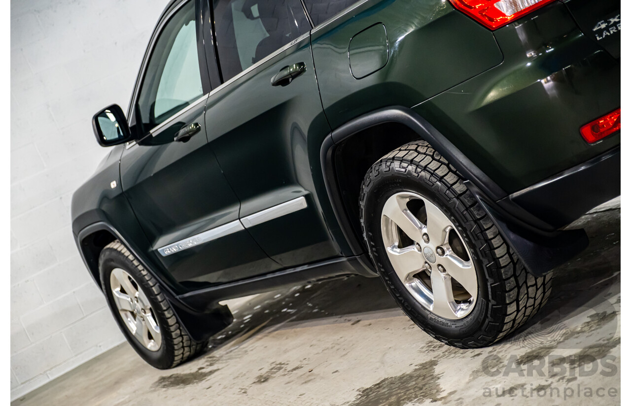 2/2011 Jeep Grand Cherokee Laredo (4x4) WK 4d Wagon Green V6 3.6L