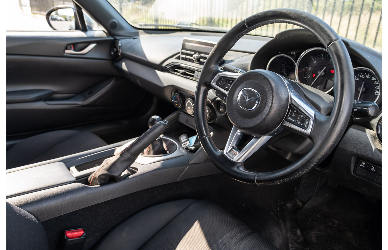 11/2015 Mazda MX-5 Skyactiv ND 2d Roadster Metallic Black 1.5L   USED