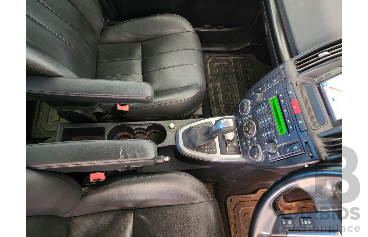 11/2010 Land Rover Freelander 2 SE (4x4) 4x4 LF MY10 4D Wagon White 3.2L