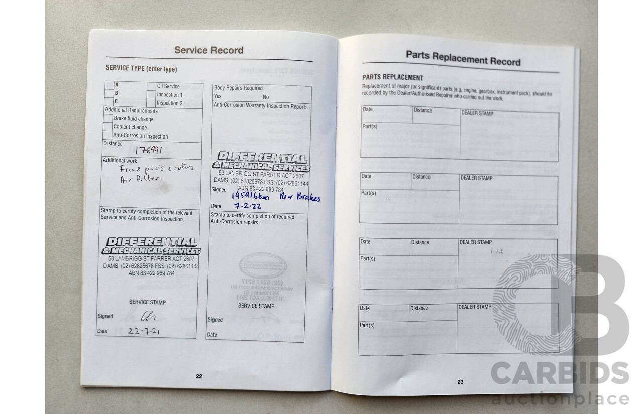 11/2010 Land Rover Freelander 2 SE (4x4) 4x4 LF MY10 4D Wagon White 3.2L