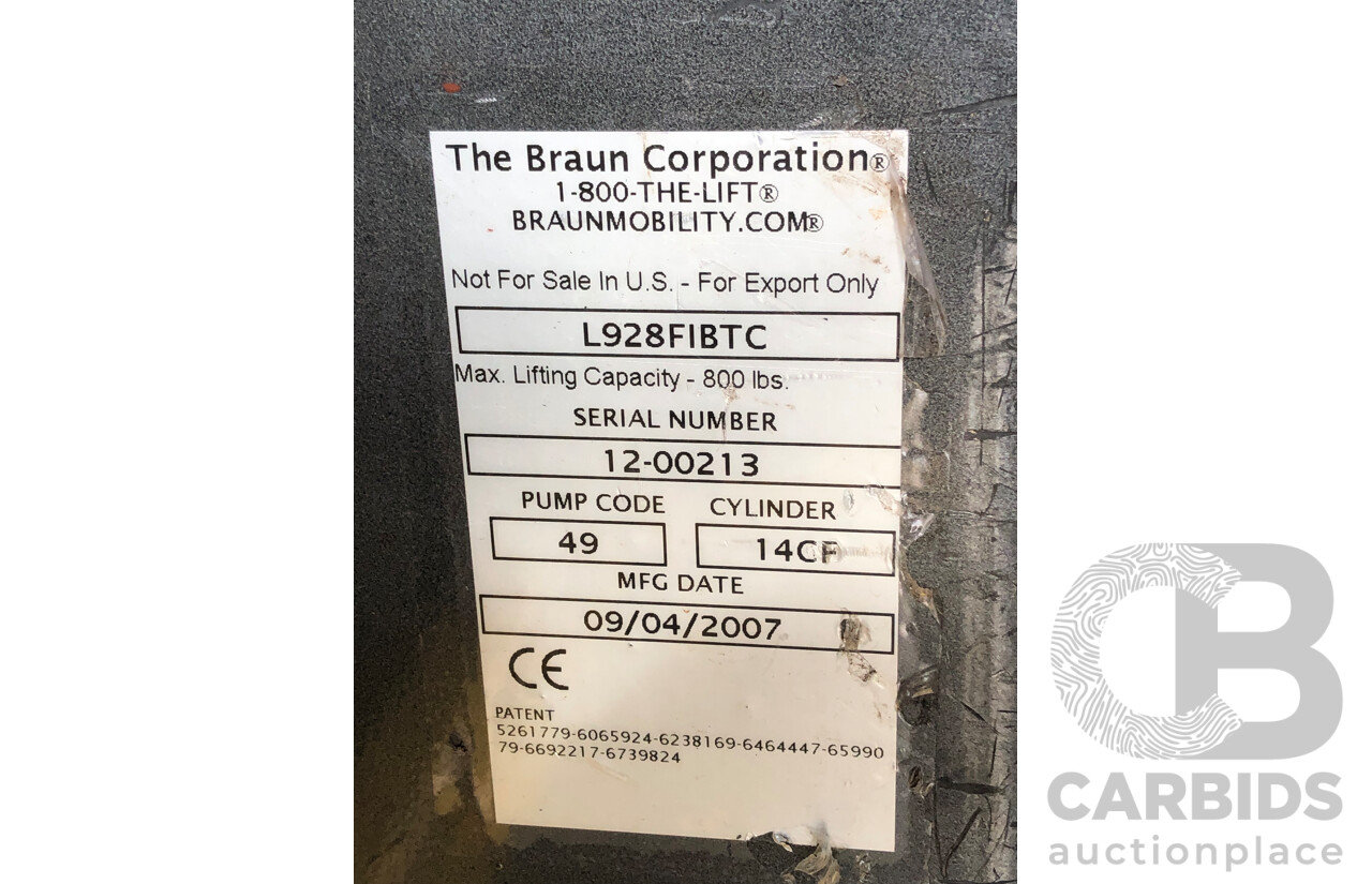 10/2007 Mitsubishi Rosa BE649 Turbo Diesel 3.9L 25 Seater Bus with Braun Vista Commercial Wheelchair Lift