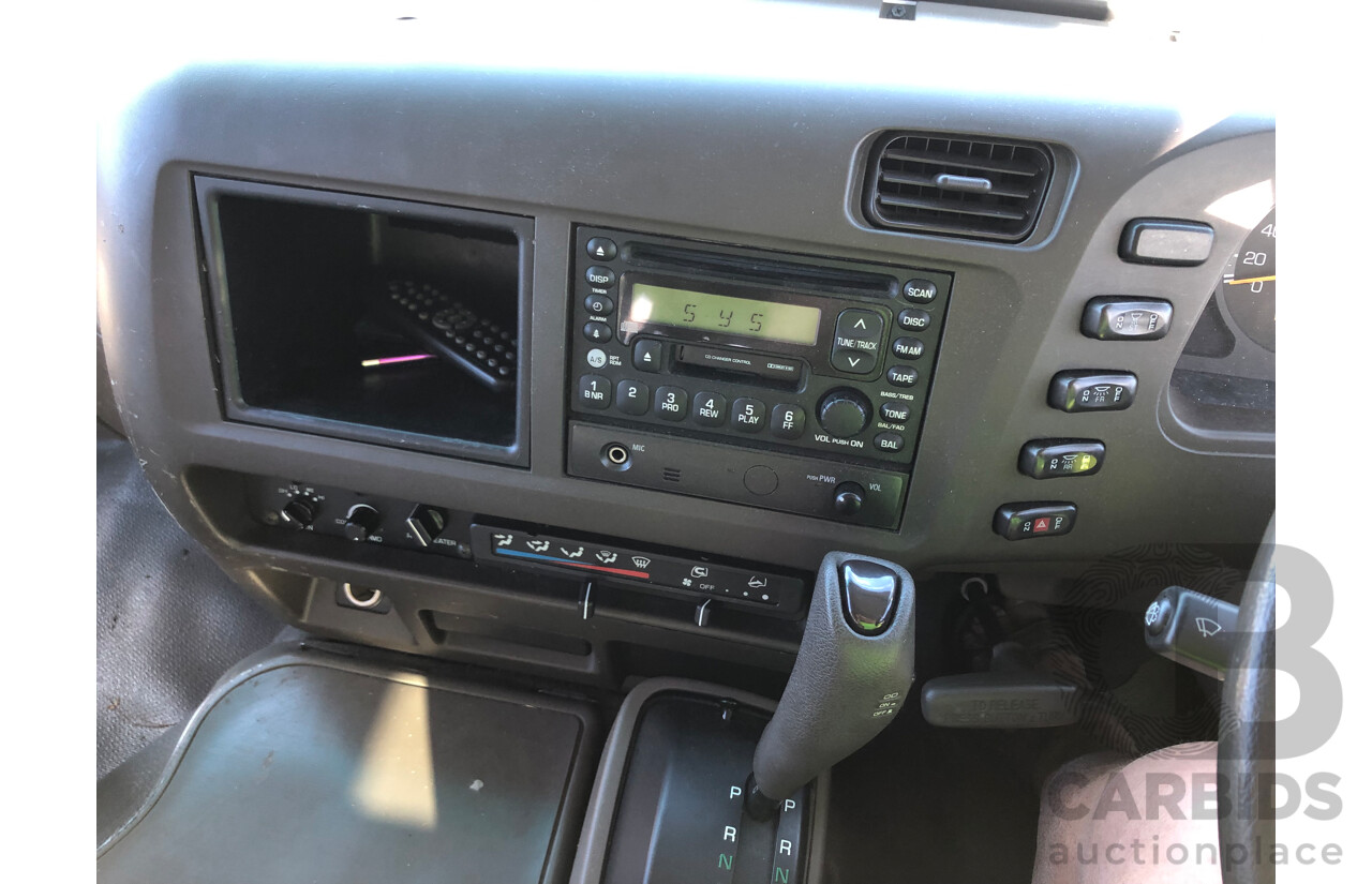 10/2007 Mitsubishi Rosa BE649 Turbo Diesel 3.9L 25 Seater Bus with Braun Vista Commercial Wheelchair Lift