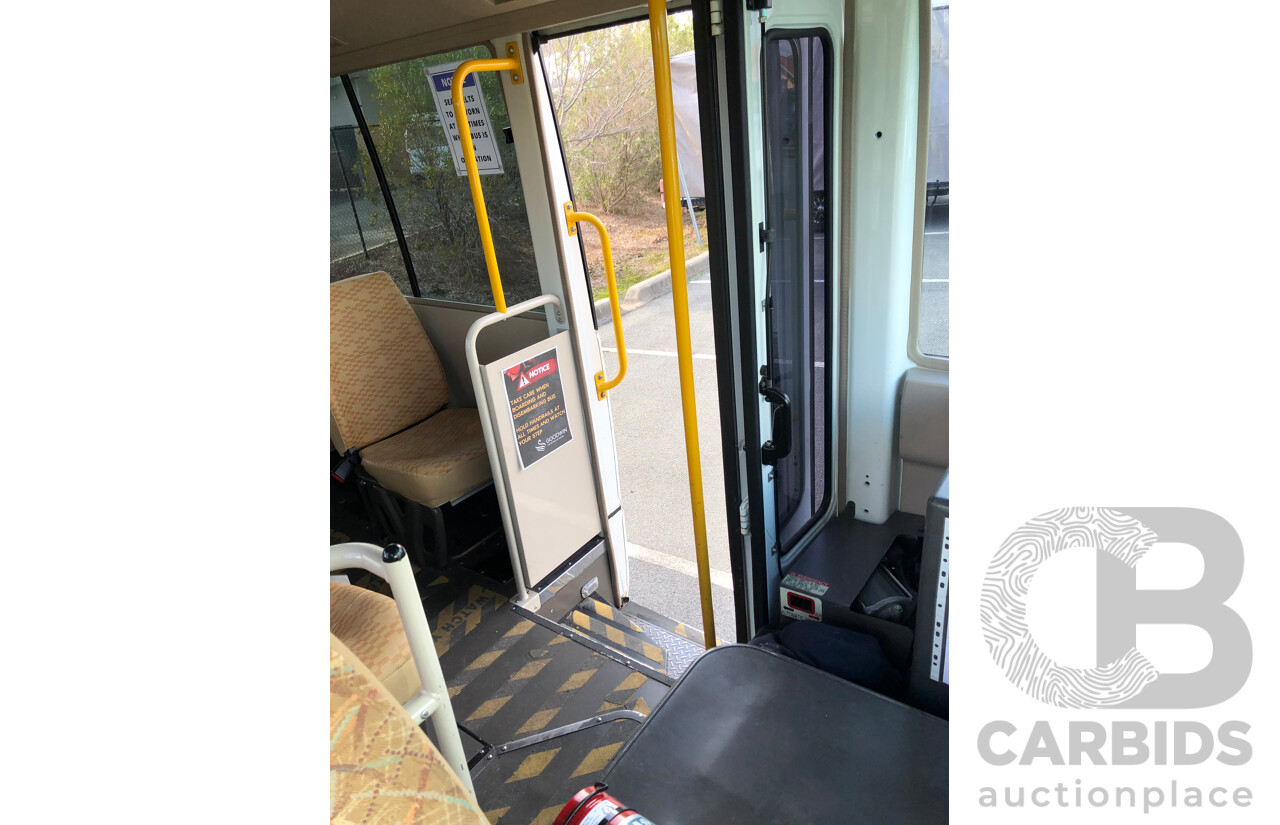 10/2007 Mitsubishi Rosa BE649 Turbo Diesel 3.9L 25 Seater Bus with Braun Vista Commercial Wheelchair Lift