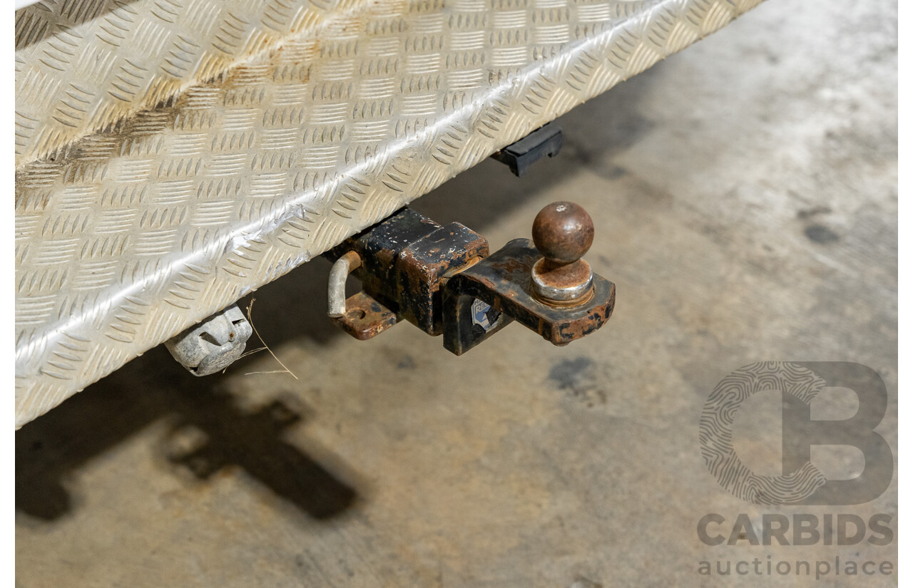 6/1991 Ford F350 Custom (4x4) 2d Ex-Ambulance White V8 5.8L