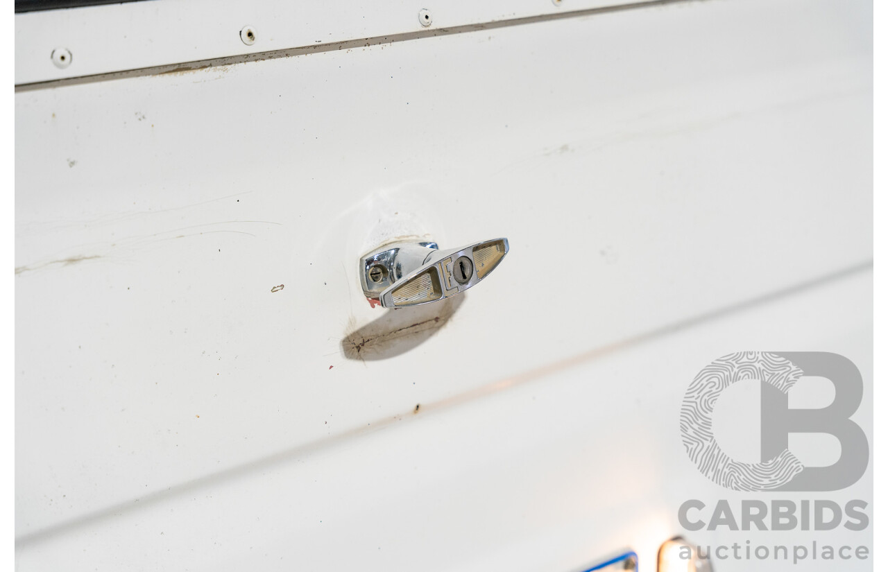 6/1991 Ford F350 Custom (4x4) 2d Ex-Ambulance White V8 5.8L