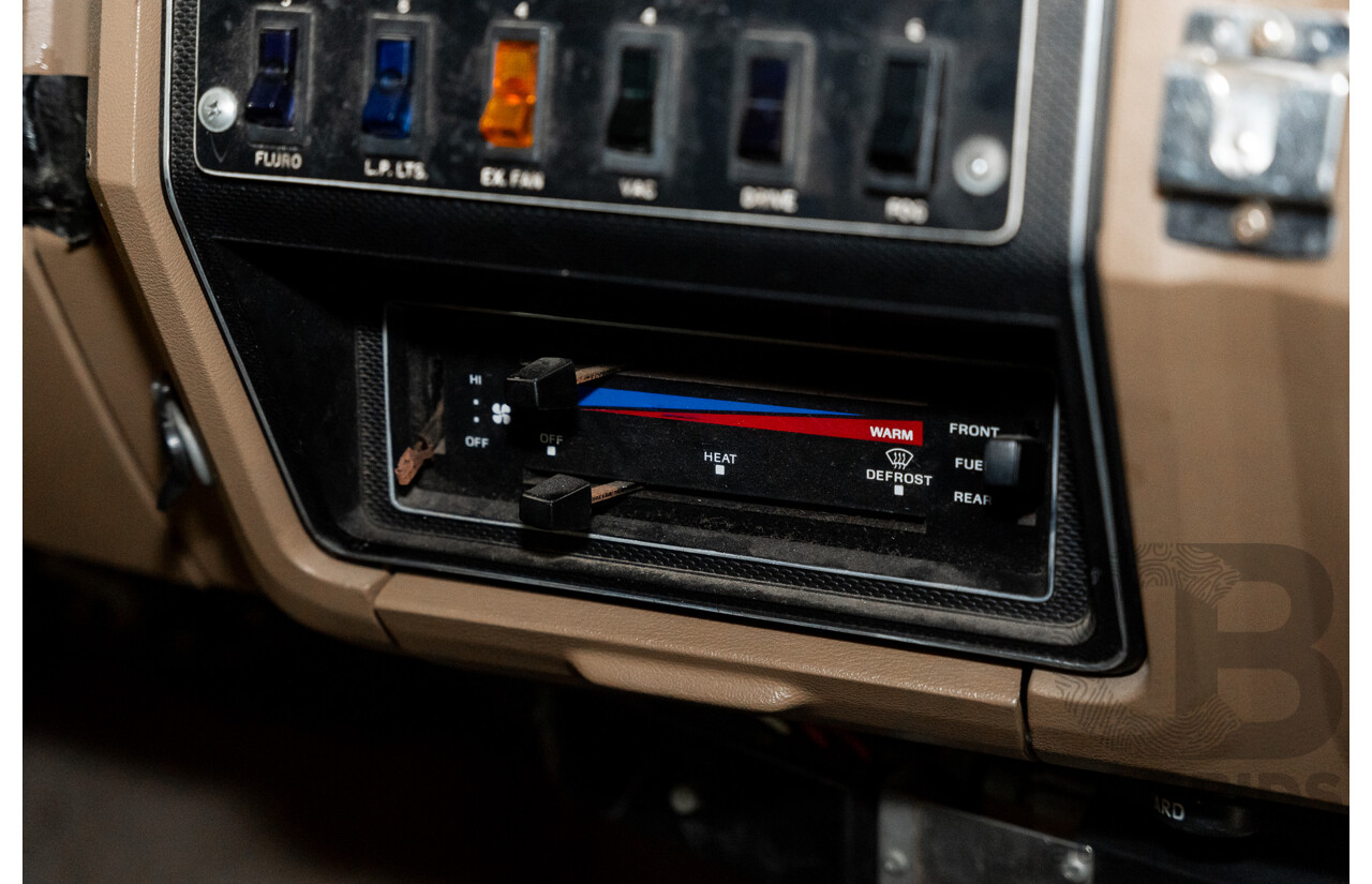 6/1991 Ford F350 Custom (4x4) 2d Ex-Ambulance White V8 5.8L