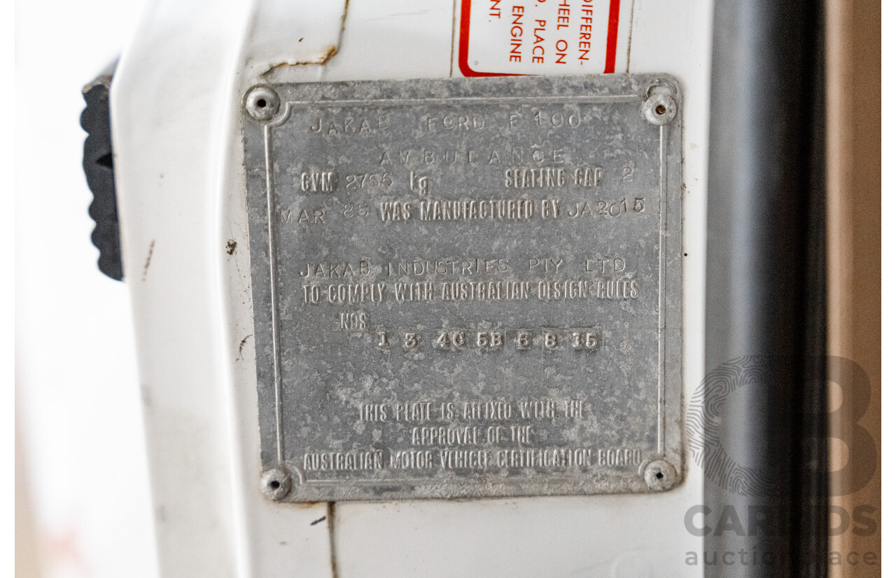 6/1991 Ford F350 Custom (4x4) 2d Ex-Ambulance White V8 5.8L