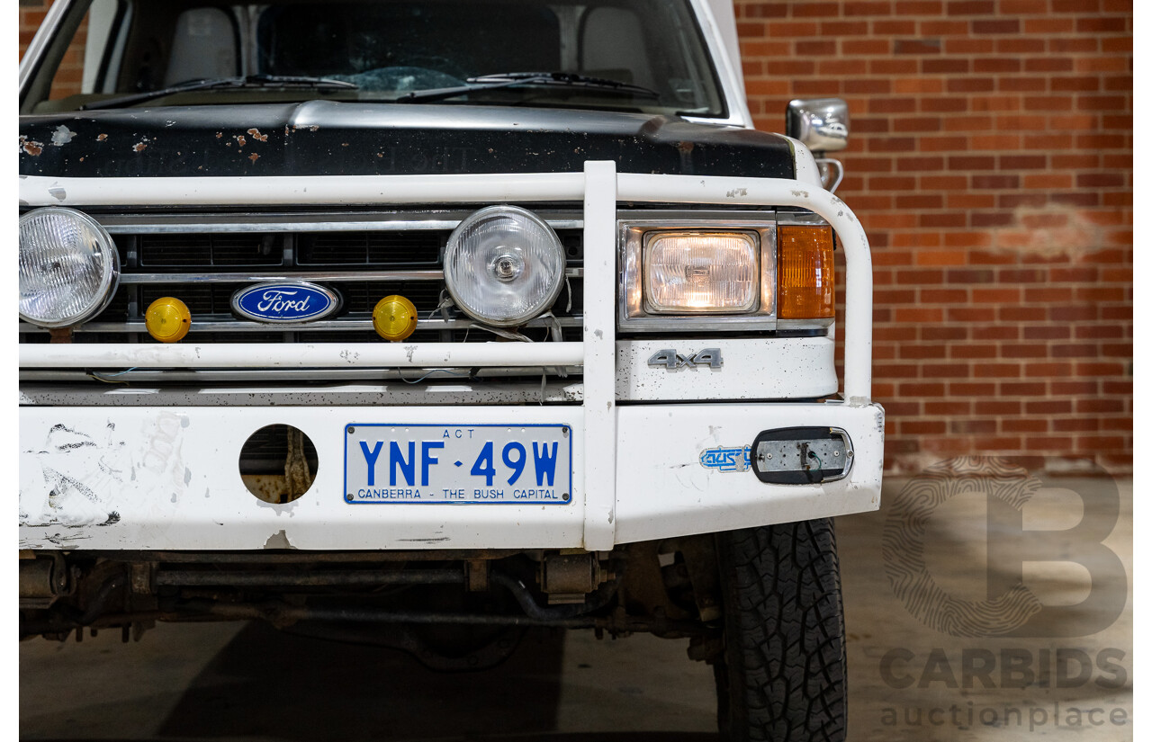 6/1991 Ford F350 Custom (4x4) 2d Ex-Ambulance White V8 5.8L