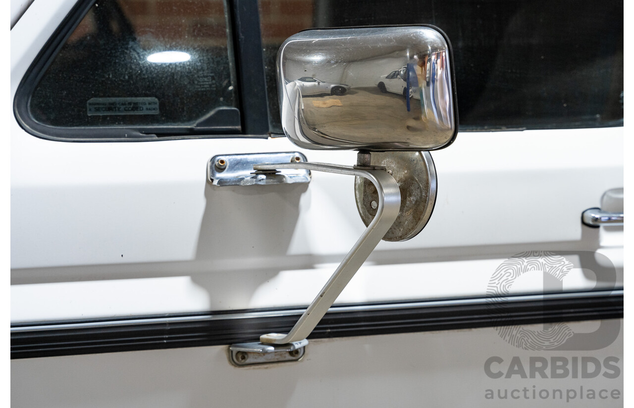 6/1991 Ford F350 Custom (4x4) 2d Ex-Ambulance White V8 5.8L